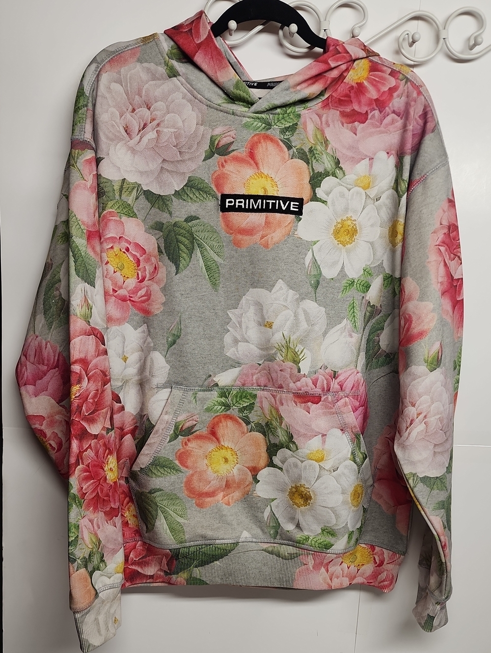 Primitive Skateboarding Gray Floral Hoodie with Pink White & Peach Blooms Size M